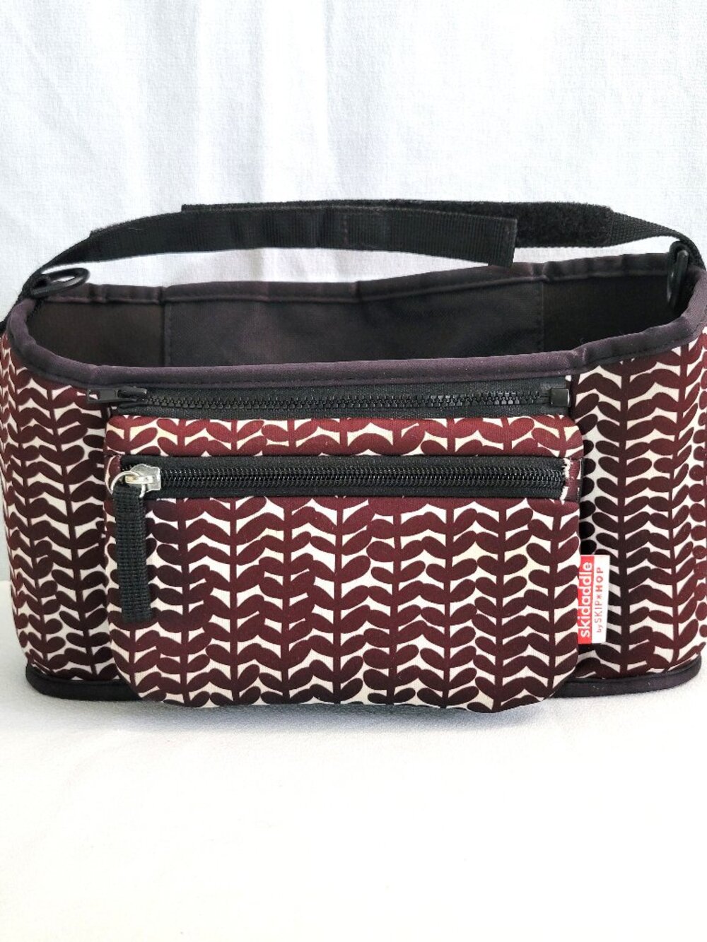 Skidaddle by Skip Hop Universal Stroller Caddy - Black Brown White Vine Pattern